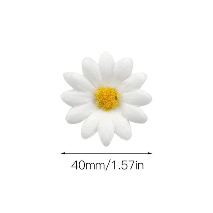 100Pcs Kunstmatige Gerbera Daisy Zijde Bloemen Heads 4Cm Wit Nep Gerbera Bloemblaadjes Voor Party Bruiloft Tafel Verspreid Confetti Scrapbooking Accessoires Uitnodigingskaarten Dec