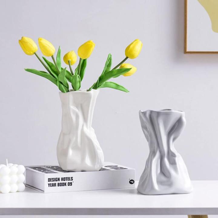 Kunstblumen Kunstblumen, künstliche Tulpen mit Keramikvase, gelbe Tulpen, echtes Blumenarrangement, Hochzeitsdekoration für jeden Anlass