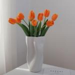 Kunstblumen Künstliche Tulpenblume in Keramikvase, für Zuhause, Küche, Hochzeitsdekoration, gefälschter Tulpenstrauß, 5 Farben für jeden Anlass