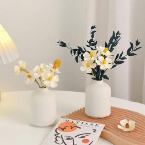 Kunstblumen Gefälschte Blumen mit Vase, rustikale Dekorationen für das Heimbüro, kleine Vase, Blumenstrauß, Dekoration für den Esstisch für jeden Anlass