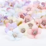 80 stuks kunstmadeliefjes, bloemkelken, , kleurrijke bloemkelken, mini zijden bloemen voor het knutselen, scrapbooking, bruiloften, feesten, woondecoratie - willekeurige kleuren