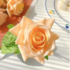 Kunstblumen Künstliche Rosenblumen, mit in Einer durchsichtigen Vase, Faux echter Hauch von Rosenstrauß, Blumenarrangement, Festival-Dekoration, 5 Farben für jeden Anlass