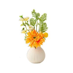 Kunstblumen Künstliche Blumen mit Keramikvase, Seidenblumenarrangements, künstliche Kunstblumensträuße für Büro, Zuhause, Festival-Dekoration für jeden Anlass