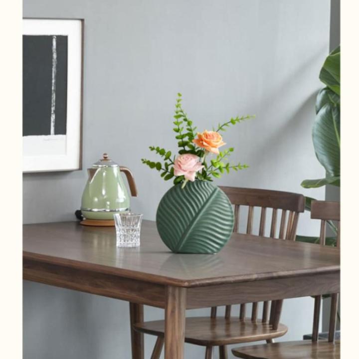 Kunstblumen Gefälschte Blumen in Keramikvase, blattförmige Vase, für Heimzimmer, Schreibtischdekoration, Hochzeit, Küche, Esszimmer, Partys, Dekorationen für jeden Anlass