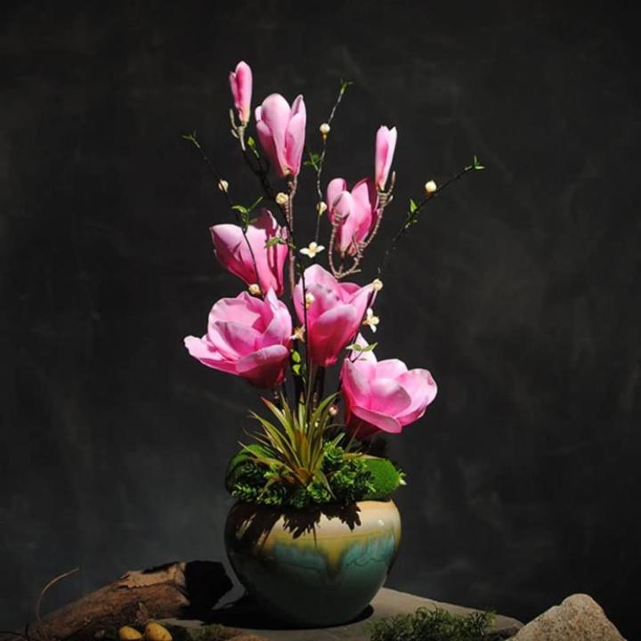 Kunstblumen Gefälschte Magnolienpflanzen für den Innenbereich, künstliche Blumenarrangements mit Porzellanvase, Innendekoration für Hochzeitsfeiern zu Hause für jeden Anlass