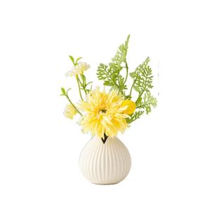 Kunstblumen Künstliche Blumen mit Keramikvase, Seidenblumenarrangements, künstliche Kunstblumensträuße für Büro, Zuhause, Festival-Dekoration für jeden Anlass