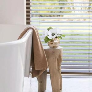 Kunstblumen Künstliche Magnolienblumen mit Vase, kleine künstliche Pflanzen im Innenbereich, Kunstpflanzen im Topf für Wohnkultur, Schlafzimmer, Badezimmer für jeden Anlass
