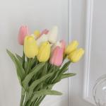 Kunstblumen Simulations-Tulpenstrauß in Glasvase, künstlicher gefälschter Blumentopf für Tischdekoration, Badezimmer-Ornamente im Innenbereich für jeden Anlass