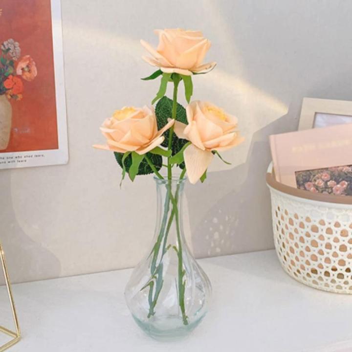Kunstblumen Künstliche Rosenblumen, mit in Einer durchsichtigen Vase, Faux echter Hauch von Rosenstrauß, Blumenarrangement, Festival-Dekoration, 5 Farben für jeden Anlass