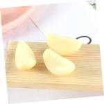 4 Sätze 4 Sets Künstliche Knoblauch Gemüse Display Requisiten Küchendekoration Haushalts Knoblauchflocken Requisite Gefälschte Gemüse Dekoration Knoblauchflocken 12 Stück * 