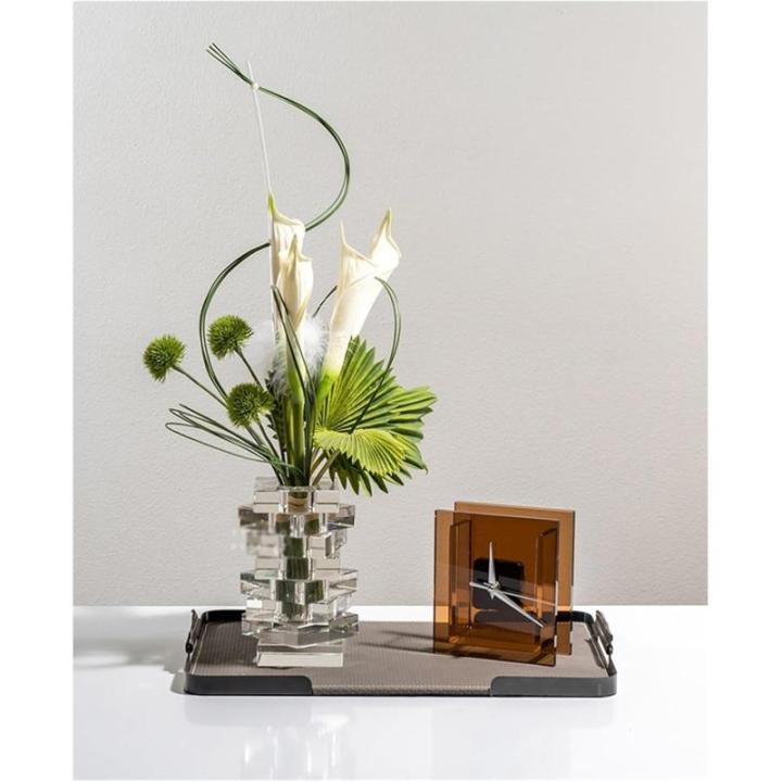 Kunstblumen Einfaches künstliches Blumenarrangement – ​​romantische Kunstpflanzen in Einer Glasvase für Wohnzimmer, Hotel und Heimdekoration für jeden Anlass