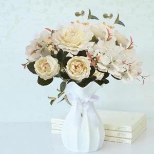 Künstliches Blumenarrangement ,Künstlicher Blumens Seidenstrauß, künstliche Pfingstrosen mit Stiel, künstliche Frühlingsblumen for die Vase, for Zuhause, Büro, Küche, Tafel