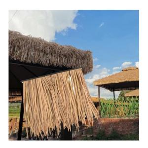 Künstlicher Palmenstroh Mexikanischer Strohdachläufer Roll， Strohdach Für Tiki-Bar-Hütte, Einfache Installation, 50 X 50 cm (Color : Yellow-2, Size : 6PCS)
