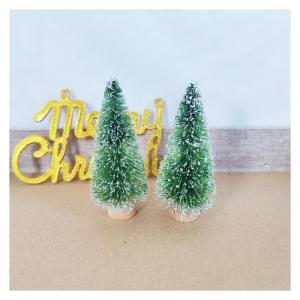12 Stück Mini Weihnachtsbaum 8.5CM Grün Künstlicher Tannenbaum Klein Christbaum Modell Schnee Frost Bäume Miniatur Tanne Tischbaum Weihnachtsschmuck Desktop Ornamente für DIY 
