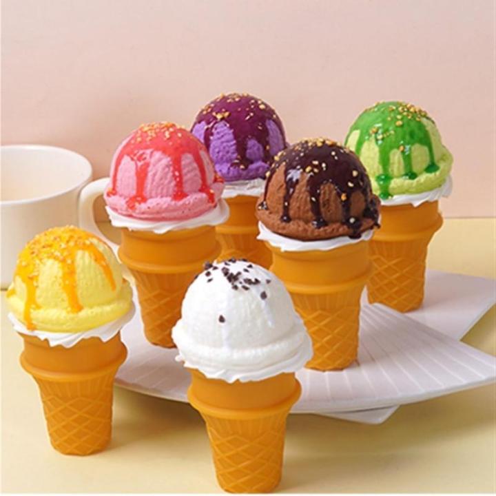 Fake Kuchen künstliche Kuchen Eistüte Modell EIS Spielzeug Kaffee Bar Zubehör Simulierte EIS Modell Realistisches Essen(E)