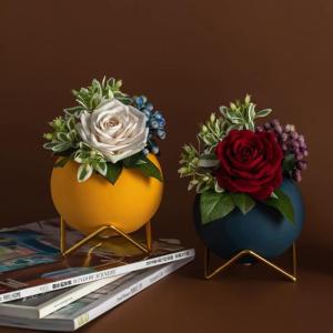 Kunstblumen Künstliche Blumen mit Keramikvase, gefälschte Seidenblumen, nordisches Licht, Luxus-Simulationsblume, Heimtischzubehör für jeden Anlass