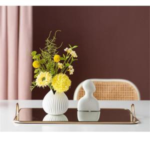 Kunstblumen Künstliche Blumenpflanzen im Topf, gefälschte Blumenornamente, moderner Luxus-Heimdekorationsstil, Keramikvase, Pflanzendekoration für jeden Anlass