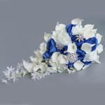 Künstlicher Blumenstrauß mit Diamantknopf, Wasserfall-Simulation, gefälschte Blumen für Hochzeitsfeier, Braut, Handrequisiten
