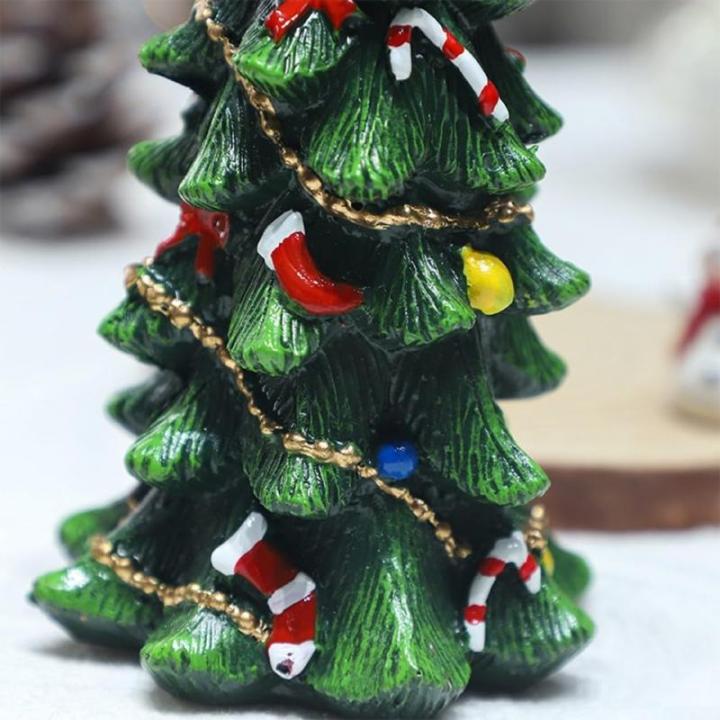 Weihnachtsbaum-Dekoration aus Kunstharz, Weihnachtsstil-Figuren, Mini-Weihnachtsmotive, Miniatur-Handwerk, DIY-Desktop-Dekoration (9 cm)