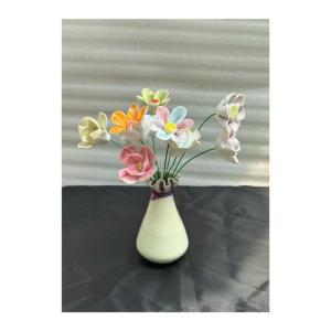 Wandblume aus Keramik, Blumenskulptur aus Keramik, Blumen aus Keramik, Heimdekor, Blumenarrangements aus Keramik, Kunstblumen, dekorative Arrangements (grün)