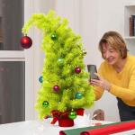 Weihnachts-PVC-Weihnachtsbaum mit krumm Hals, Weihnachtsbaum mit Kugel-Ornamenten, künstlicher Weihnachtsbaum, lustiger geformter Weihnachtsbaum, Innenornamente für Weihnachtsdek