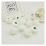 mooie kunstmatige krans bloem panelen 200 stuks goedkope 5 cm zijden chrysant hoofden home bruiloft decoratie muur krans voor de tuin maken deur nep (kleur: wit)