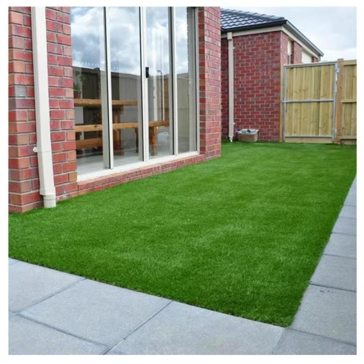 Deluxe-Kunstrasenteppich für Innen- und Außendekoration, 20 mm dicker Kunstrasen mit Drainagelöchern, ideal für jeden Raum, 2 x 1 m (1 x 1,5 m)