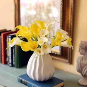 Kunstblumen Realistische künstliche Blume, fühlt Sich echt an, Calla-Lilie, 30 Stück mit Vase, Seiden-Hochzeitsstrauß, Kunstblumen-Dekor, Wohnzimmer für jeden Anlass