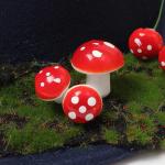 Decoratieve vliegenzwammen op de Drath, 35 stuks (20 mm) paddenstoelen, mini-paddenstoelen om te knutselen, decoratie als tafeldecoratie voor bruiloft, kinderverjaardag, miniatuur 