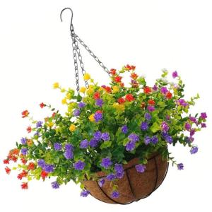 Hängende Blumenpflanze im Korb für Frühlingshochzeitsveranda-Gartenhöfe