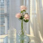 Kunstblumen Künstliche Rosenblumen, mit in Einer durchsichtigen Vase, Faux echter Hauch von Rosenstrauß, Blumenarrangement, Festival-Dekoration, 5 Farben für jeden Anlass