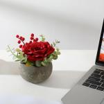 Kunstbloem (2, rode roos)