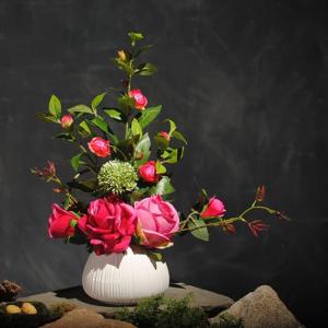 Kunstblumen Künstliche Pflanzen Gefälschtes Grün Seidenrose Gefälschte Pflanzen in Töpfen Bonsai-Pflanzen für Innen- und Außenhausgartendekoration für jeden Anlass