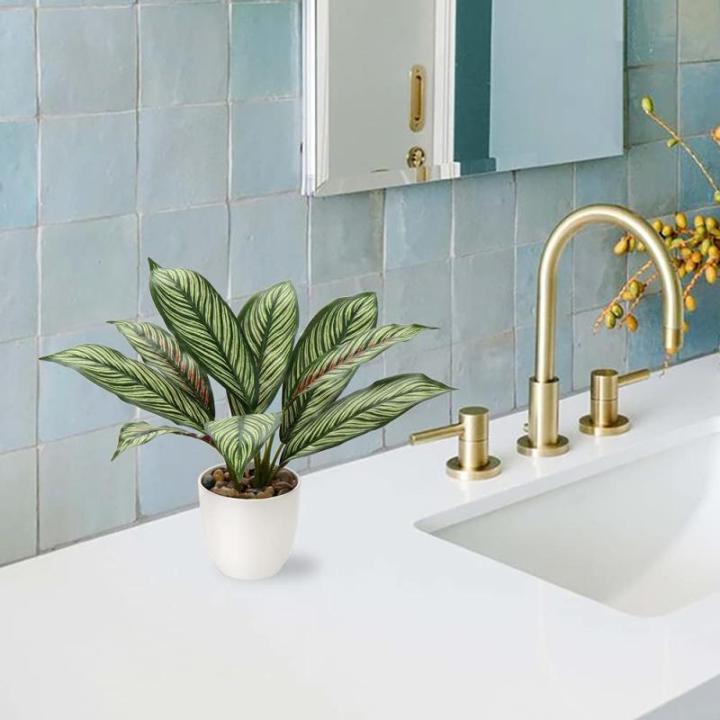 Künstliche Calathea Zimmerpflanze Kunstpflanze Buschig mit 8 gefärbten Blättern im Kunststofftopf, Höhe 33cm, Grün-Rot