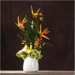 Kunstblumen Lebendige orangefarbene künstliche Blumen – PU-Kunstblumen, Keramiktopf, schickes Herzstück für Wohnzimmer, Hochzeiten, Innendekoration für jeden Anlass