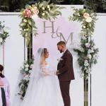 Empfang Seiden Tulpen Arrangements Hochzeit Gemischte Pfingstrosen Willkommensschild Veranstaltungsverzierungen