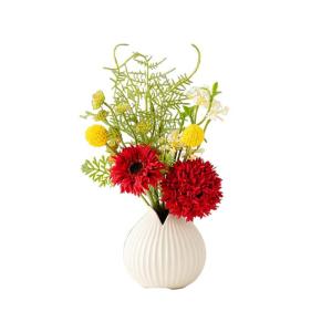 Kunstblumen Künstliche Blumen mit Keramikvase, Seidenblumenarrangements, künstliche Kunstblumensträuße für Büro, Zuhause, Festival-Dekoration für jeden Anlass