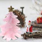 Einzigartiges Federbaum-Design, festlicher Tafelaufsatz, Weihnachtsdekoration, handgefertigte Figur mit Sternaufsatz, Ferienhaus für Neujahr, Rosa