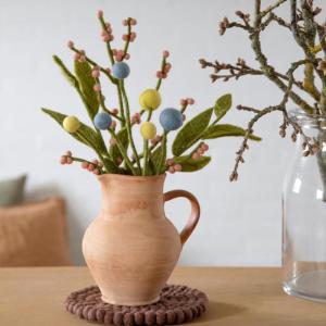 Gry & SIF Bladtakken, decoratieve takken, kunsttakken van vilt, kunsttakken van paasstruik, lentedecoratie, handgemaakt, 3 x bladtakken, gemengde bladeren, 35 cm