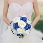 Kunstbloemen, rozen, 25 stuks kunstrozen met steel, doe-het-zelf decoratie, voor bruiloft, boeketten, bruid, woondecoratie, ivoor en blauw