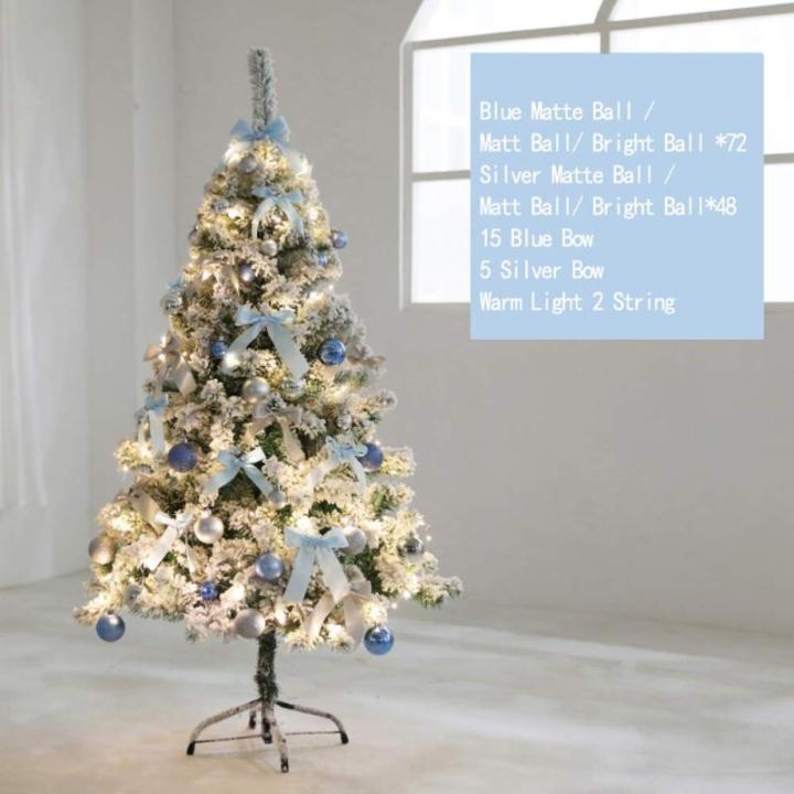 Leichter künstlicher Weihnachtsbaum, beflockter Schnee mit Ornamenten, Metallbeinen, Glasfaser-Baum, klassisch für Dekorationen im Innenbereich, 9,8 Fuß, modisch，A-6.8Ft(210CM