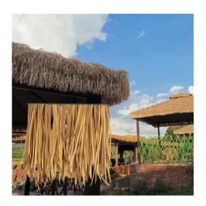 Künstlicher Palmenstroh Mexikanischer Strohdachläufer Roll， Strohdach Für Tiki-Bar-Hütte, Einfache Installation, 50 X 50 cm (Color : Yellow-3, Size : 10PCS)