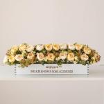 Zaun-künstliche Blumenornamente, Wohnzimmertisch-Blumendekoration, Künstliches Blumenarrangement Mit Zaun(Yellow)
