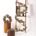 guirlande met kunstrozen, 2 stuks, 220 cm, hangende bloemen van zijde voor outdoor, indoor, bruiloft, badkamer en wanddecoratie (roze/rood)