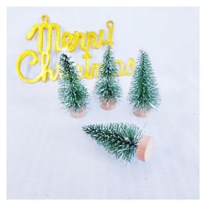 24 Stück Mini Weihnachtsbaum 6.5CM Grün Künstlicher Tannenbaum Klein Christbaum Modell Schnee Frost Bäume Miniatur Tanne Tischbaum Weihnachtsschmuck Desktop Ornamente für DIY 