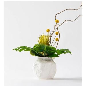 Kunstblumen Leichte, luxuriöse Kunstblumen, Elegante simulierte Blumenornamente für Wohnzimmer, Hochzeiten und Veranstaltungen, geringer Wartungsaufwand für jeden Anlass