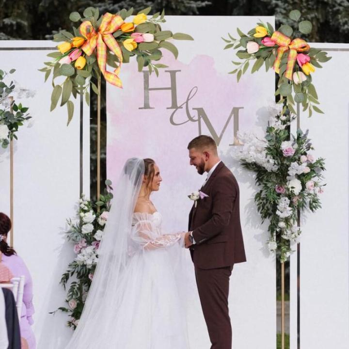 Empfang Seiden Tulpen Arrangements Hochzeit Gemischte Pfingstrosen Willkommensschild Veranstaltungsverzierungen