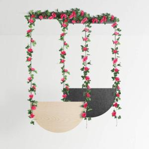 guirlande met kunstrozen, 2 stuks, 220 cm, hangende bloemen van zijde voor outdoor, indoor, bruiloft, badkamer en wanddecoratie (roze/rood)