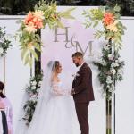 Willkommensschild Hochzeitsdekoration handgefertigte Seidenrosen Empfang Sonnenblumen Akzente dekorative Anzeige