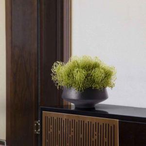 Kunstblumen Künstlicher Baum im chinesischen Stil, künstliches Gras, künstliche Blumen, grüne Pflanze, einfache dekorative Desktop-Ornamente in Vase für jeden Anlass